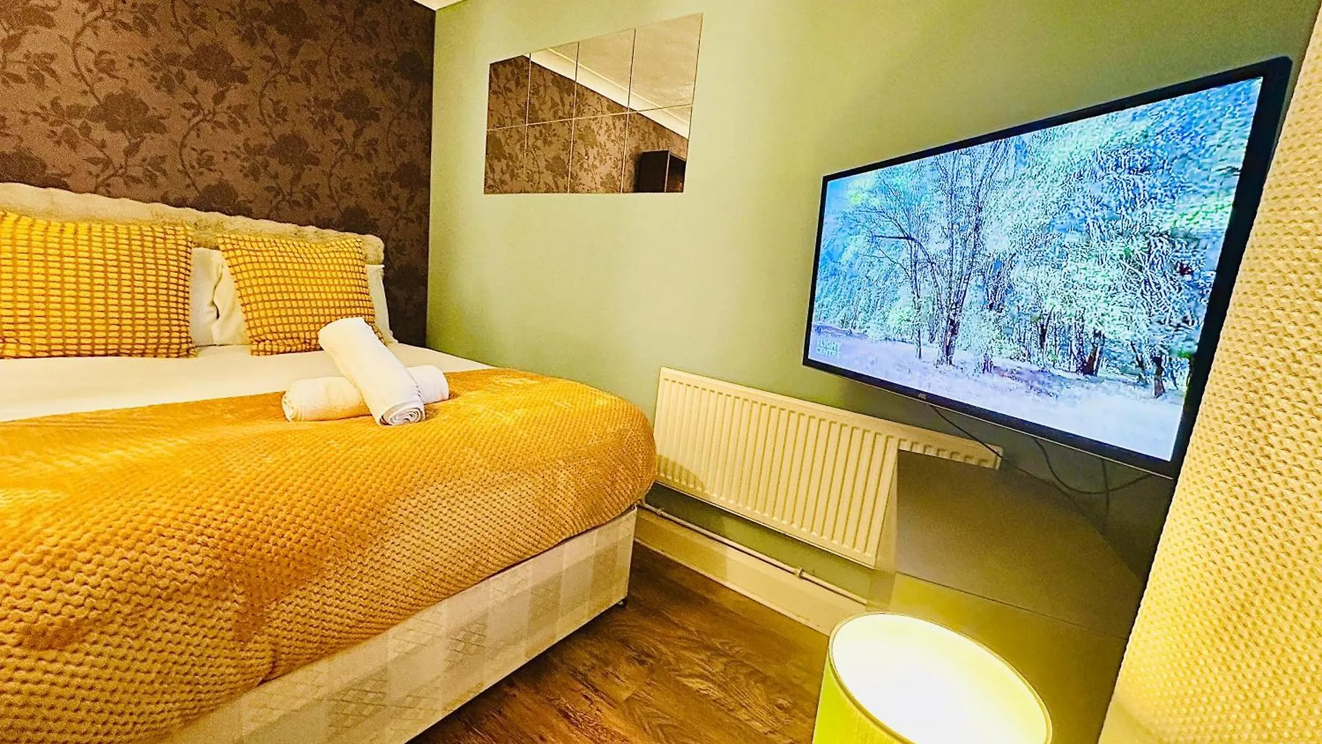 Opulent Marriott Hotel London 5*,