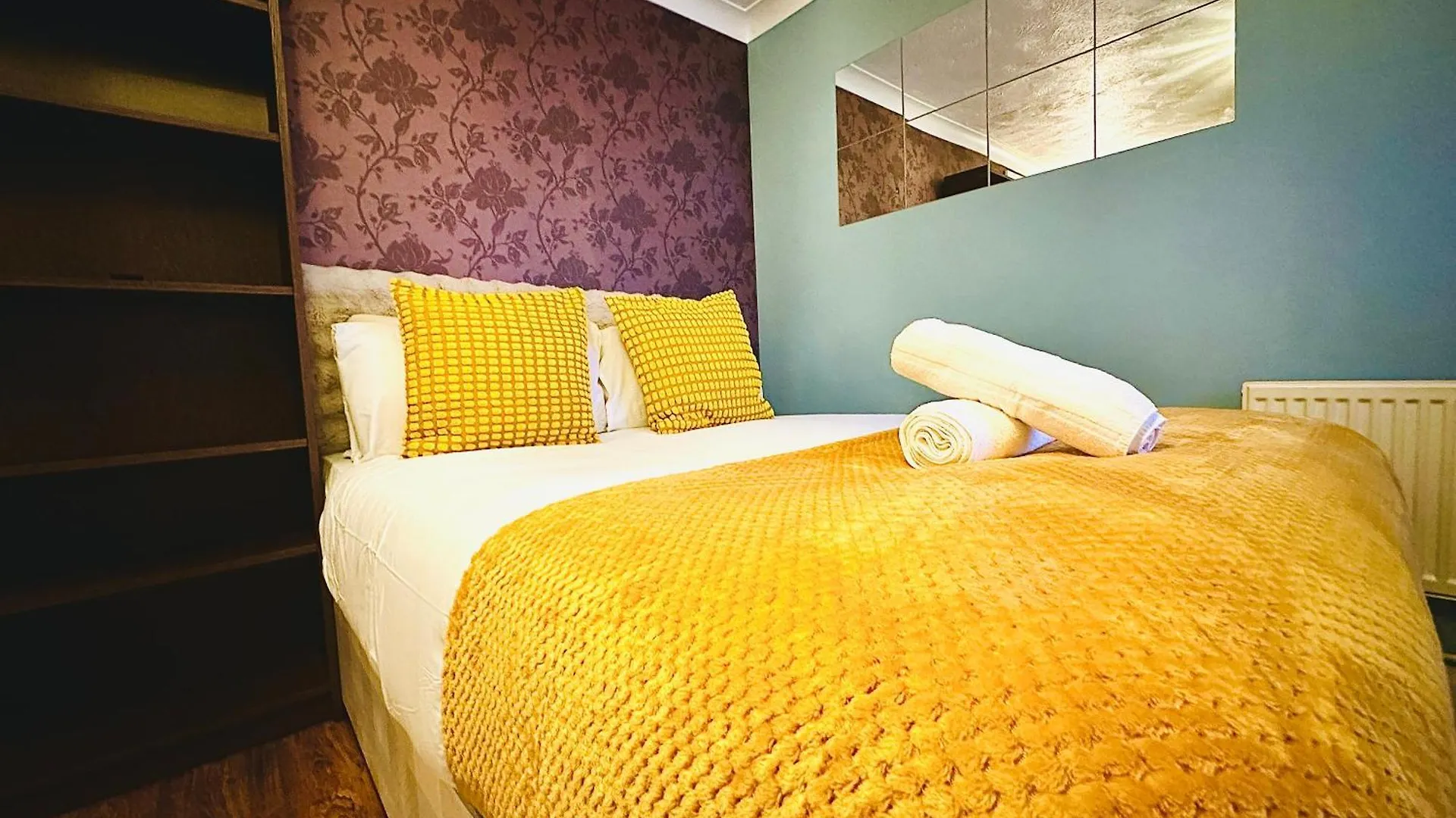 Opulent Marriott Hotel London