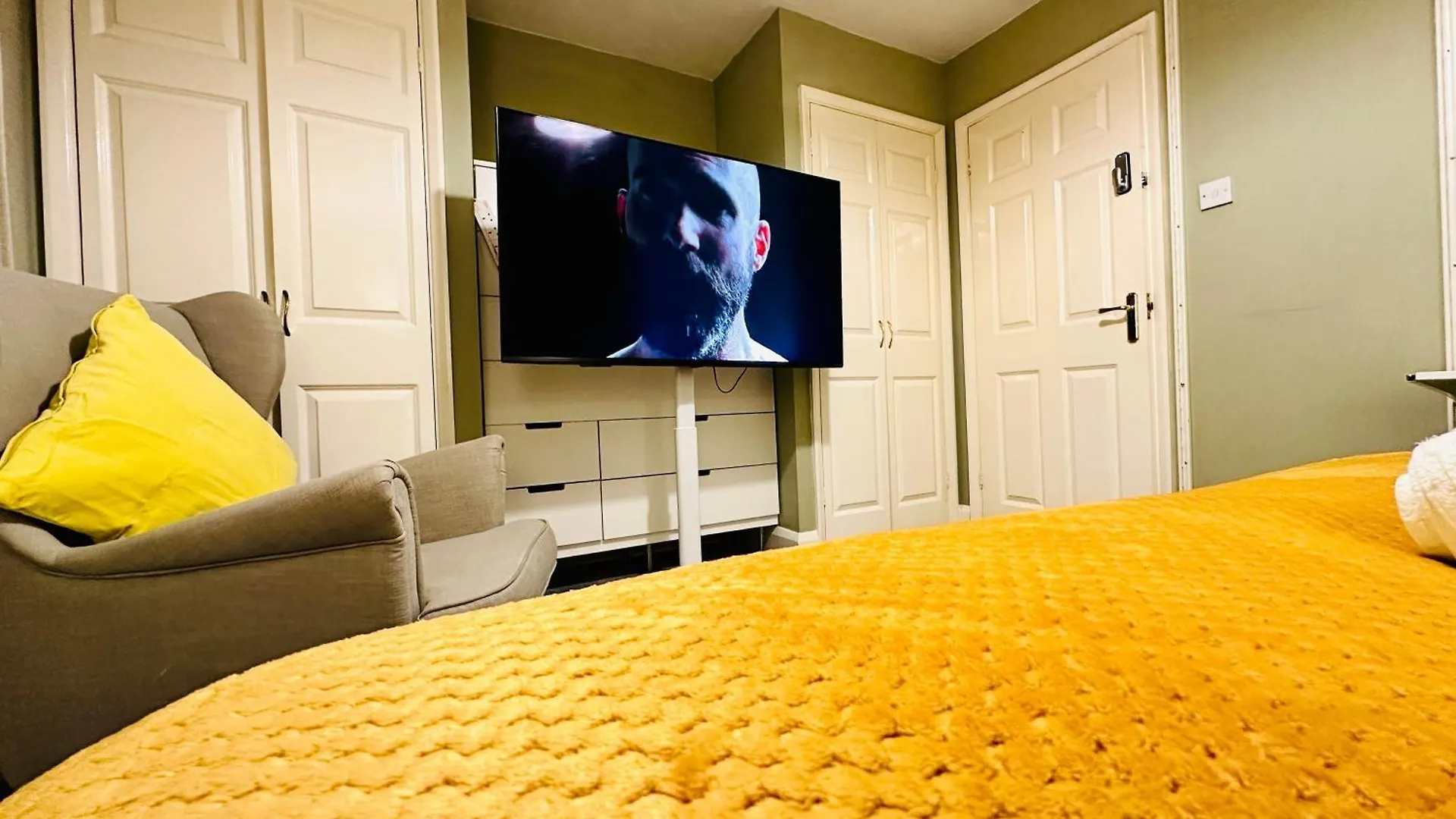 ***** Guest house Opulent Marriott Hotel London United Kingdom